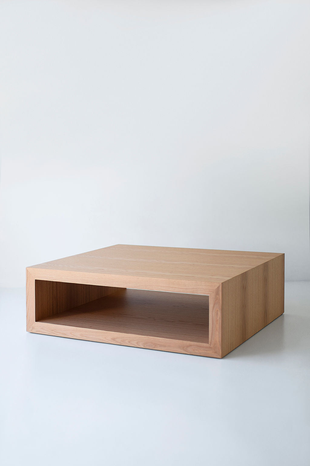 White Oak Cove Coffee Table, Image 03