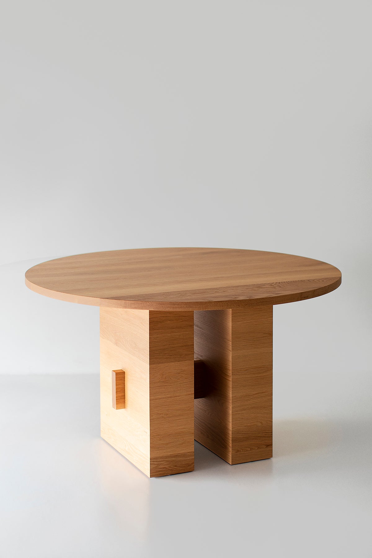 white oak round dining table surrey, image 09