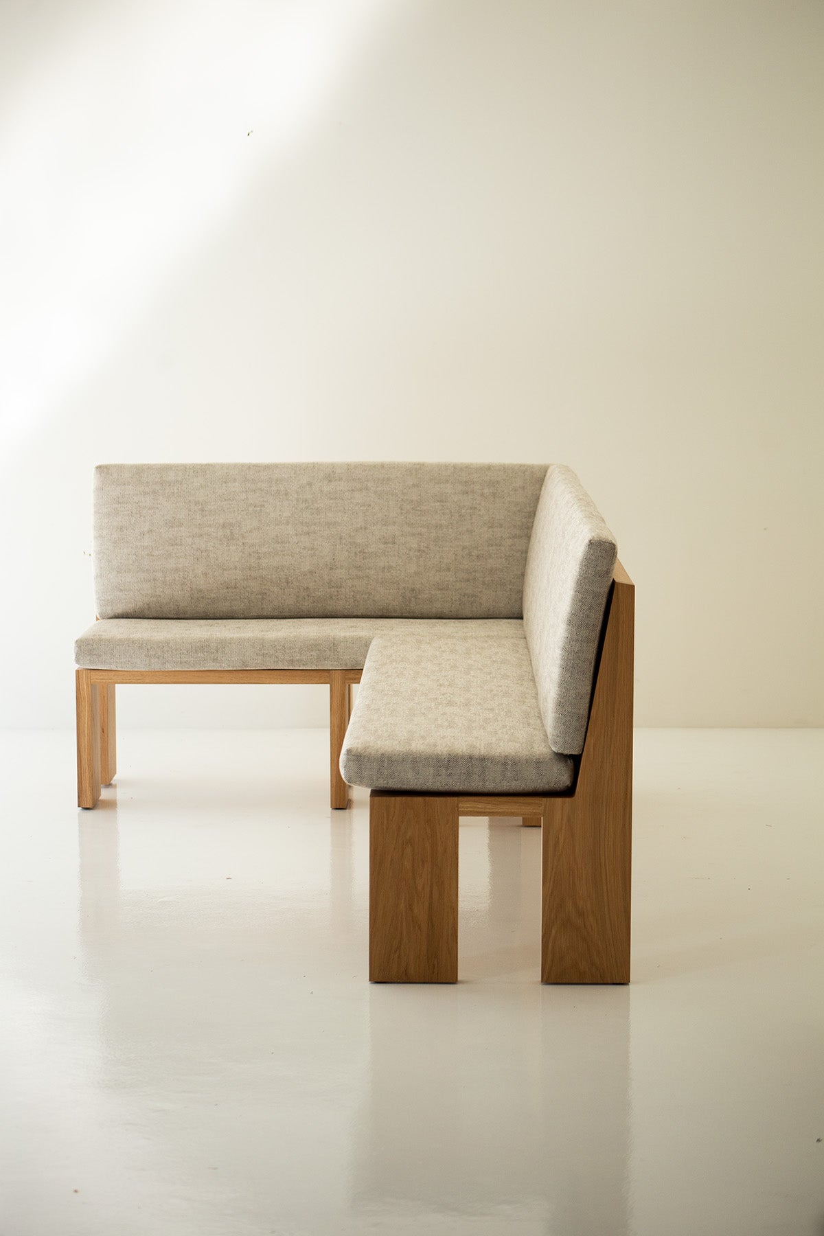 Chile Modern Dining Banquette - 4022 – bertuhome