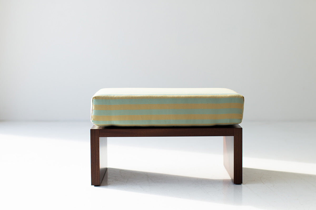 Modern-Patio-Furniture-Chile-Ottoman-02