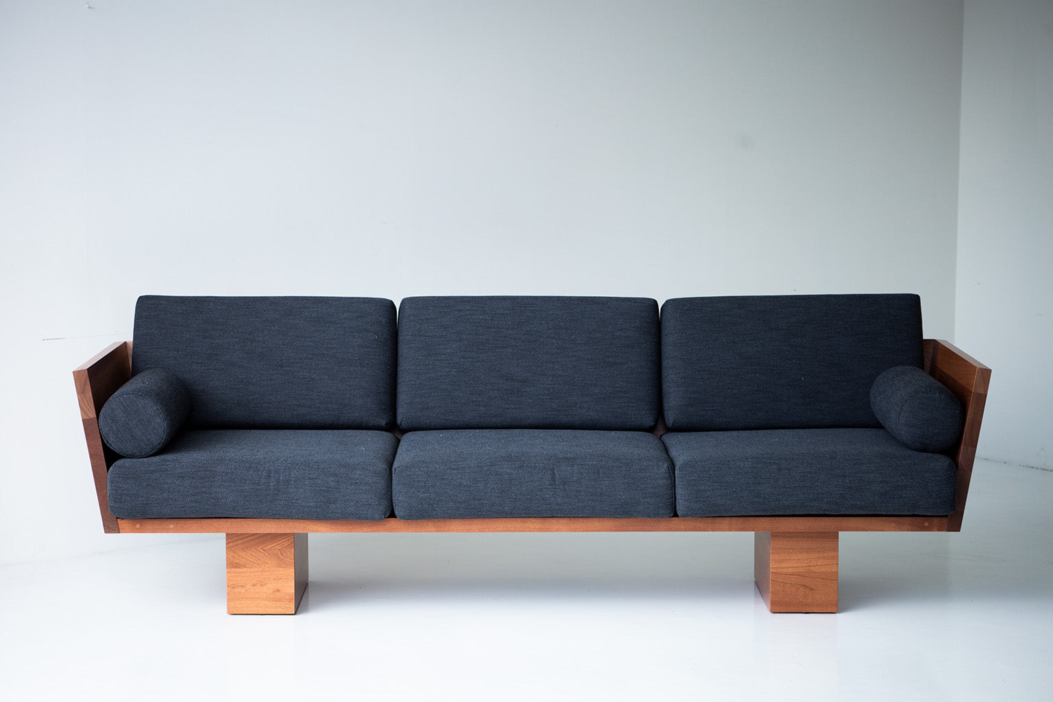 Modern-Patio-Furniture-Suelo-Sofa-Natural-04