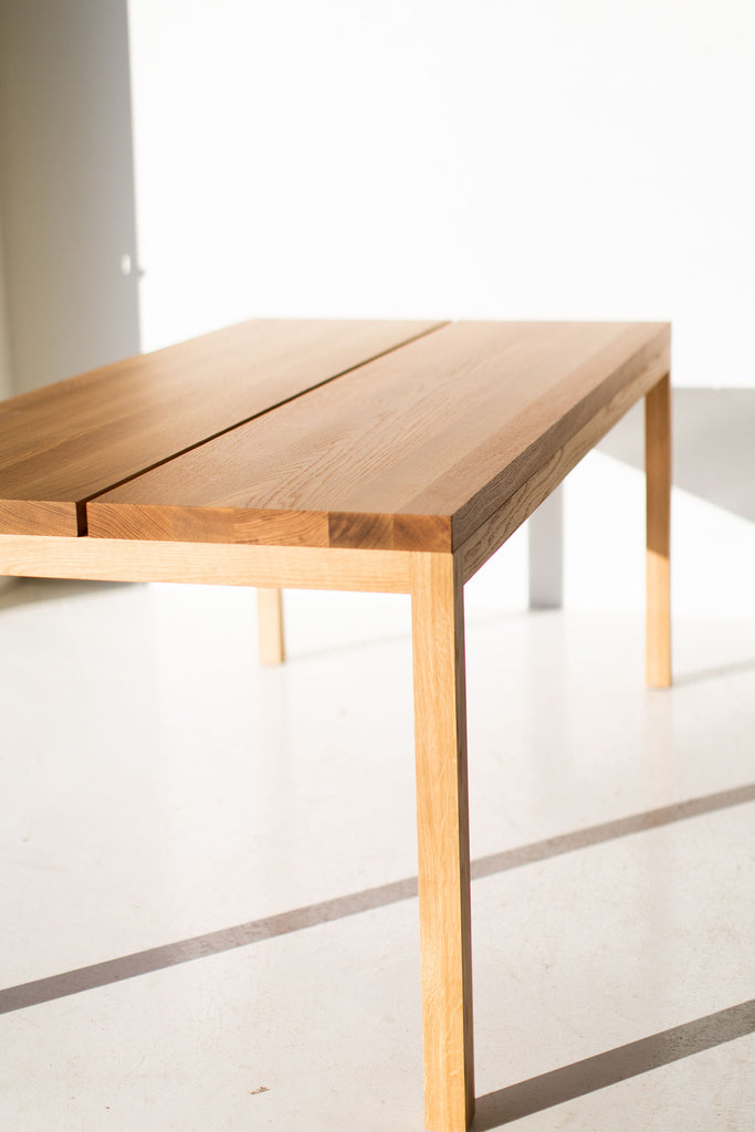 Modern-Split-Panel-Dining-Table-02