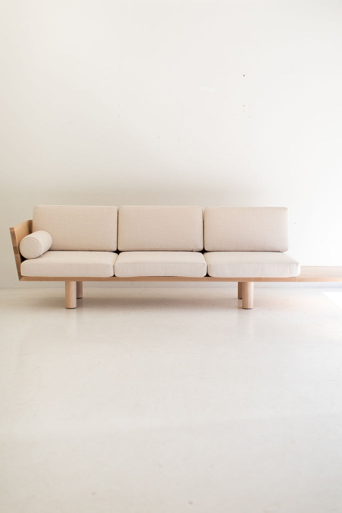 Modern-Suelo-Sofa-Turned-Leg-12
