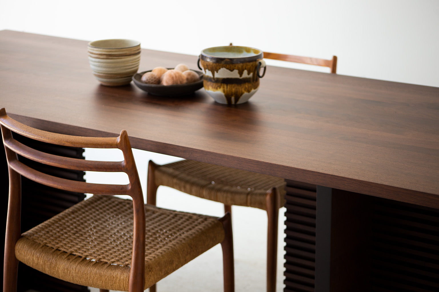 Modern-Walnut-Cicely-Dining-Table-06
