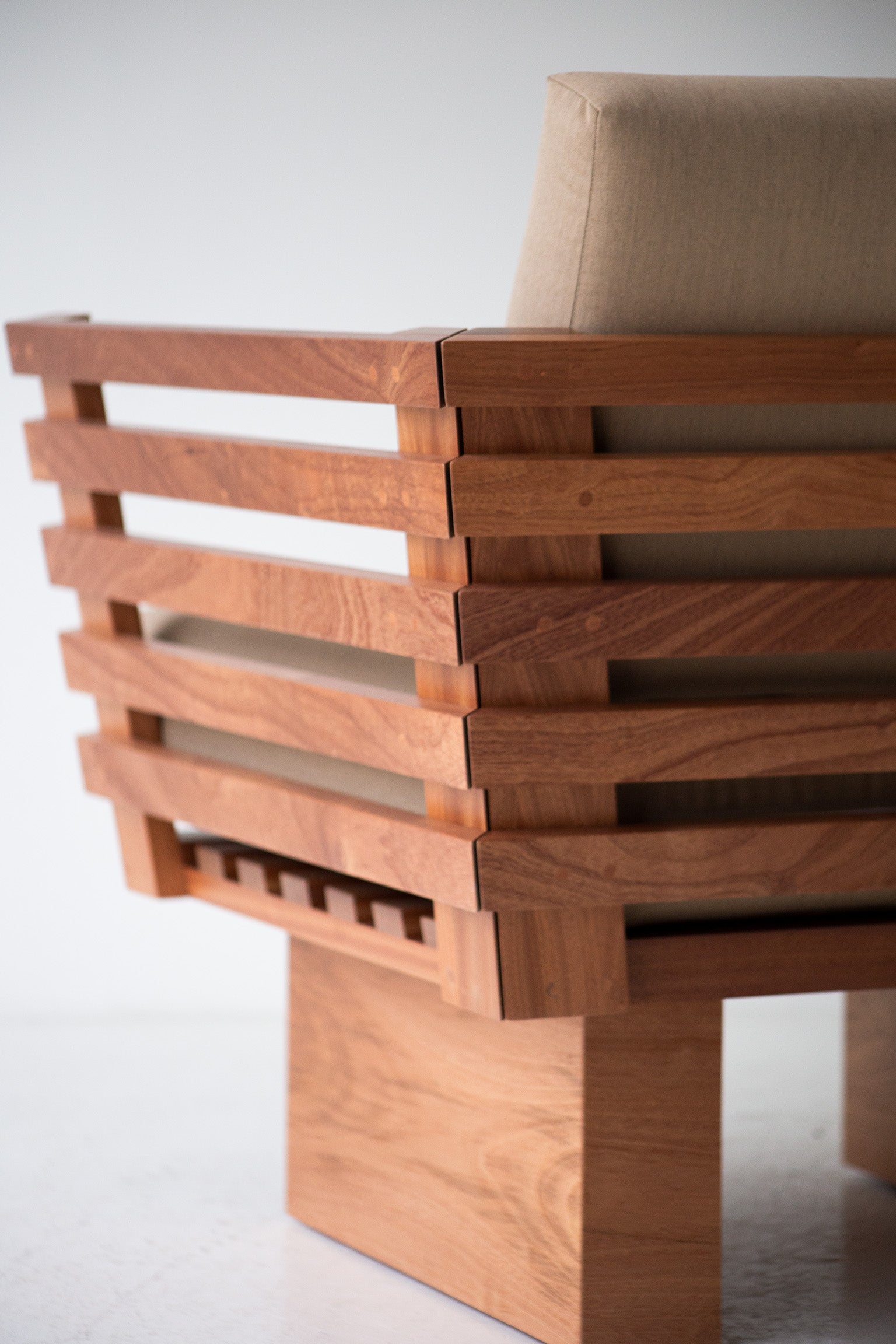 Outdoor-Lounge-Chair-05