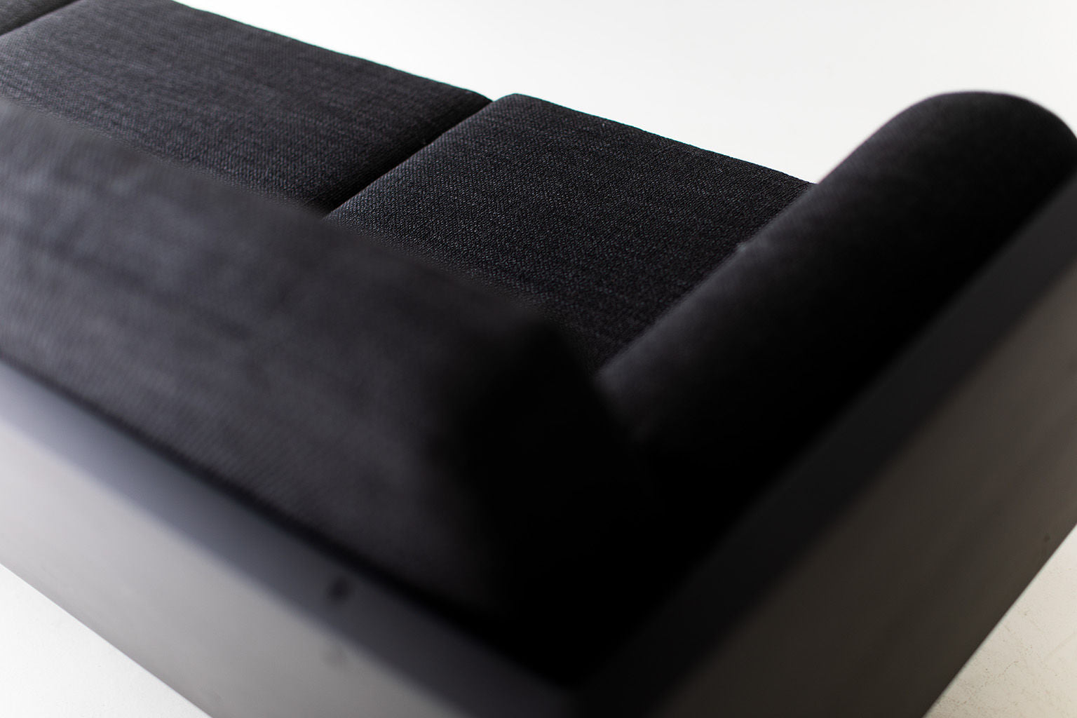 Suelo Modern Black Sofa - 1020 – bertuhome
