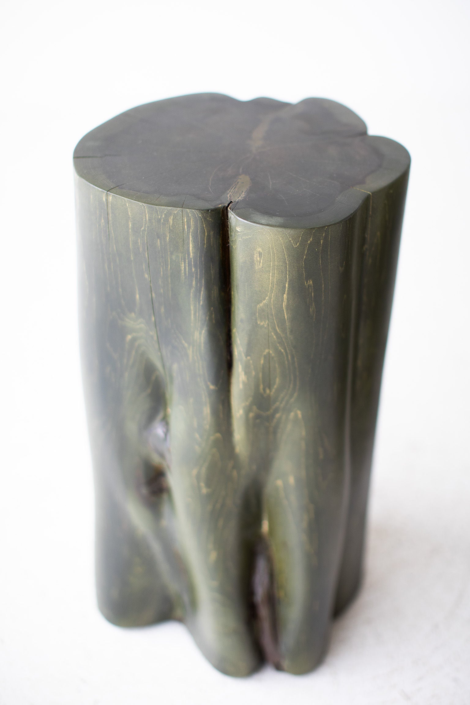 Tree-Stump-Side-Tables-Army-Green-07