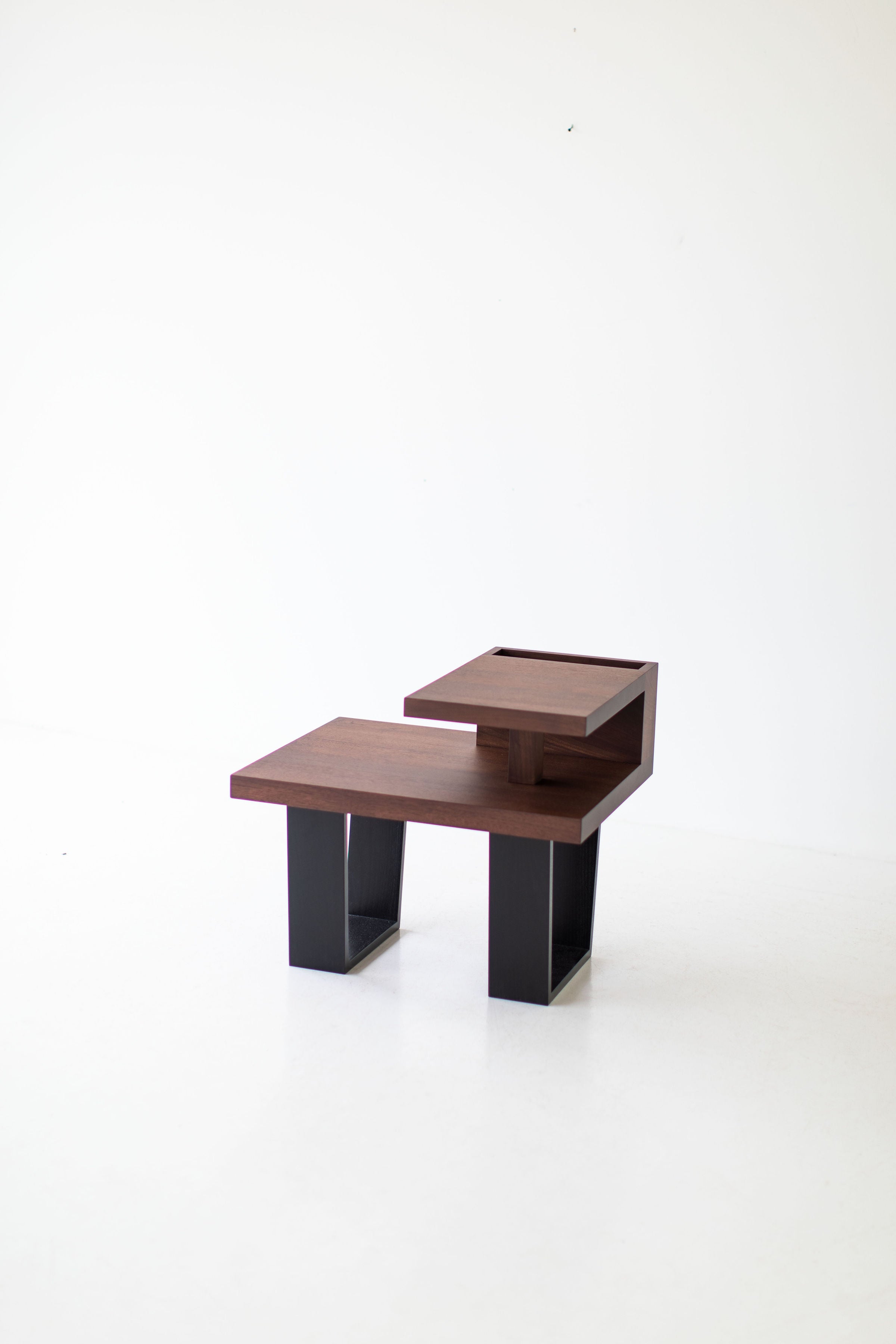 Modern Side Table - 0816
