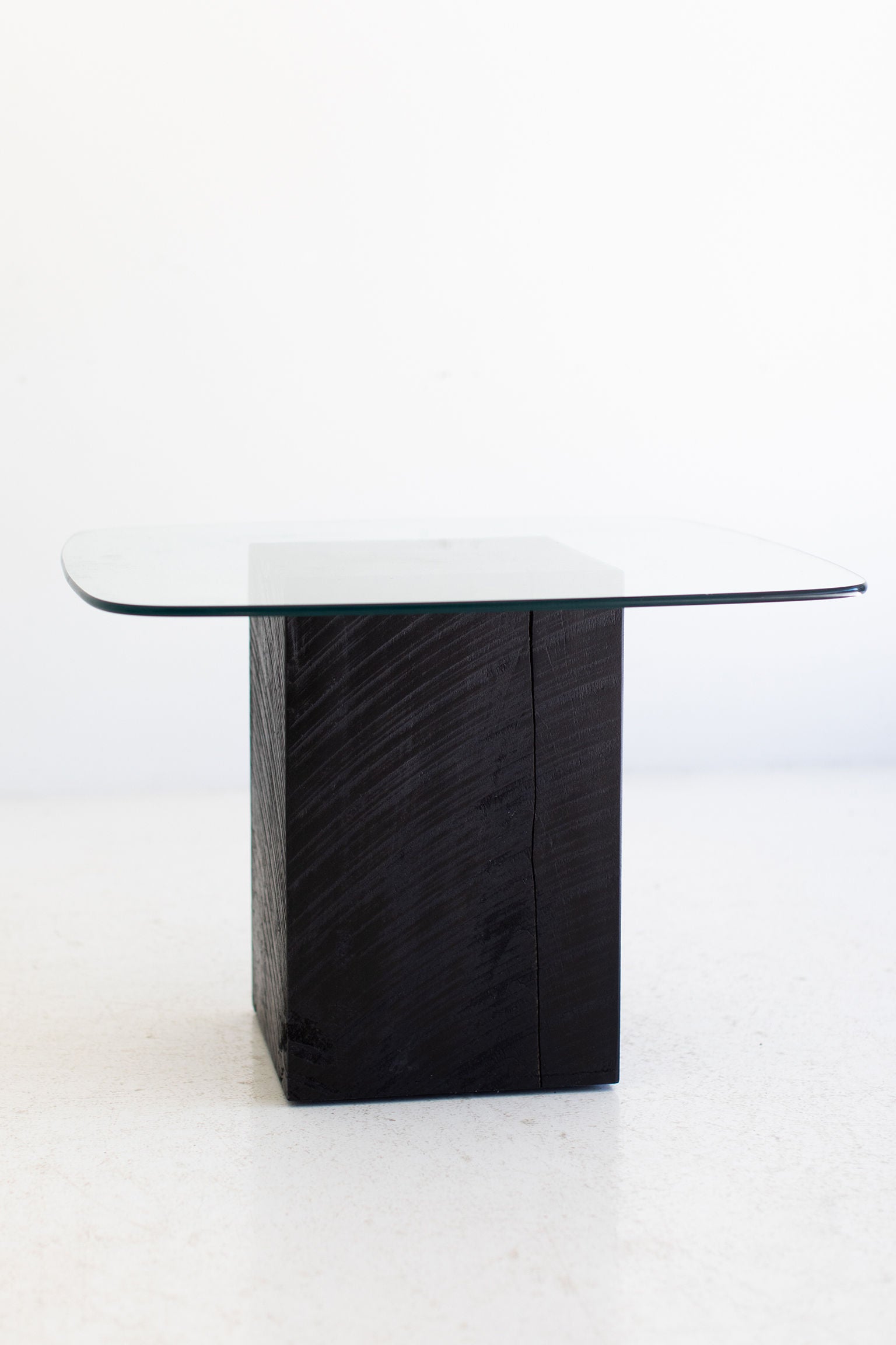 modern-glass-top-coffee-table-02