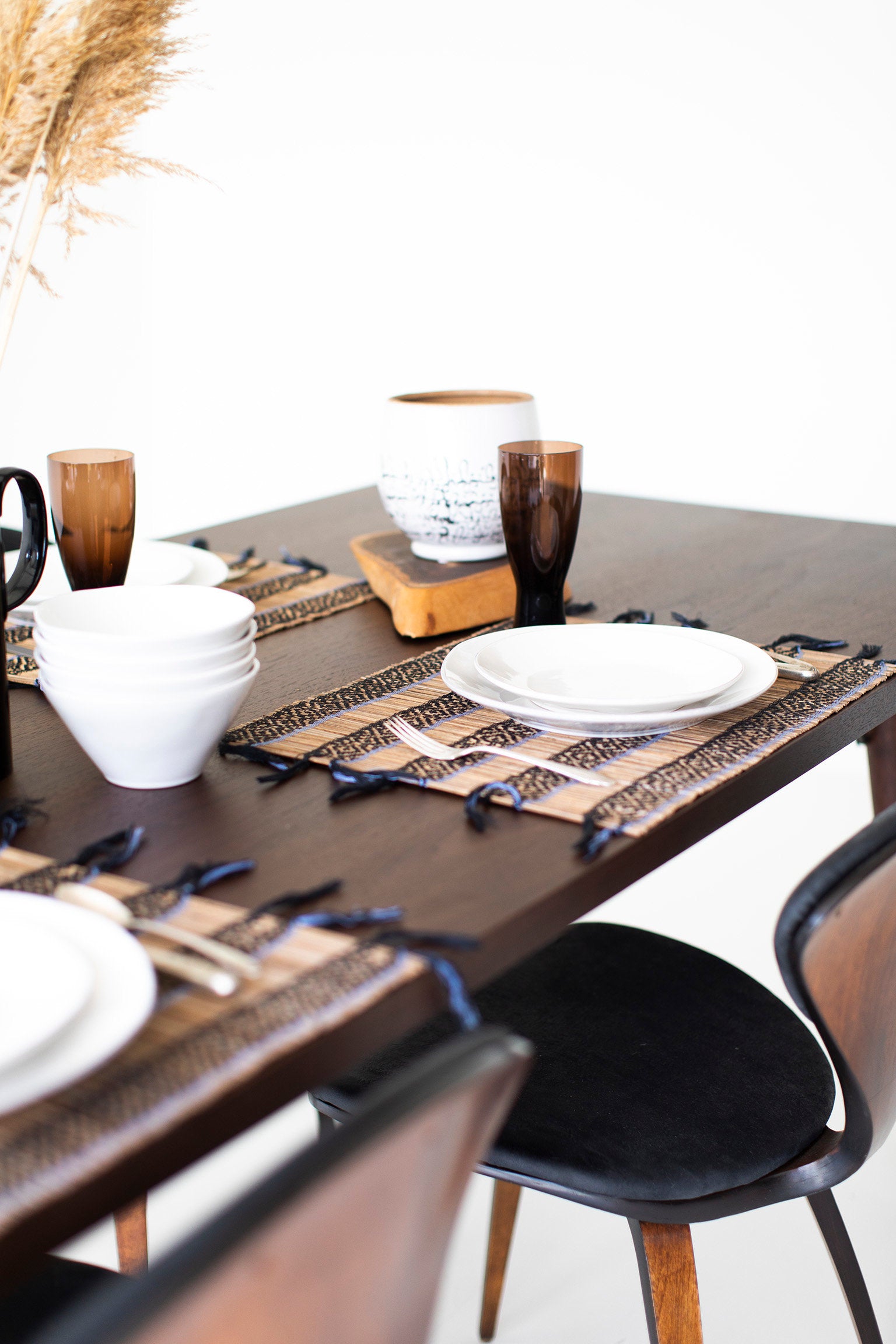 modern-walnut-dining-table-12