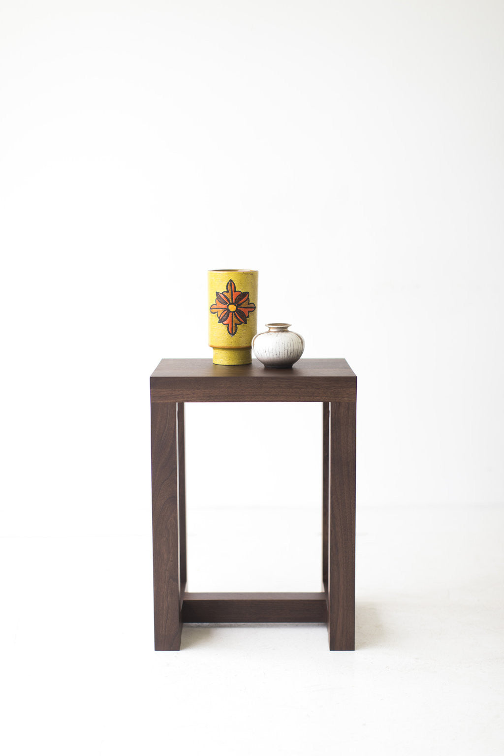 small-modern-side-table-06